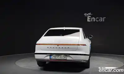 Hyundai Grandeur 2024 2.5 гидро в Москве № 2123262, миниатюра 4