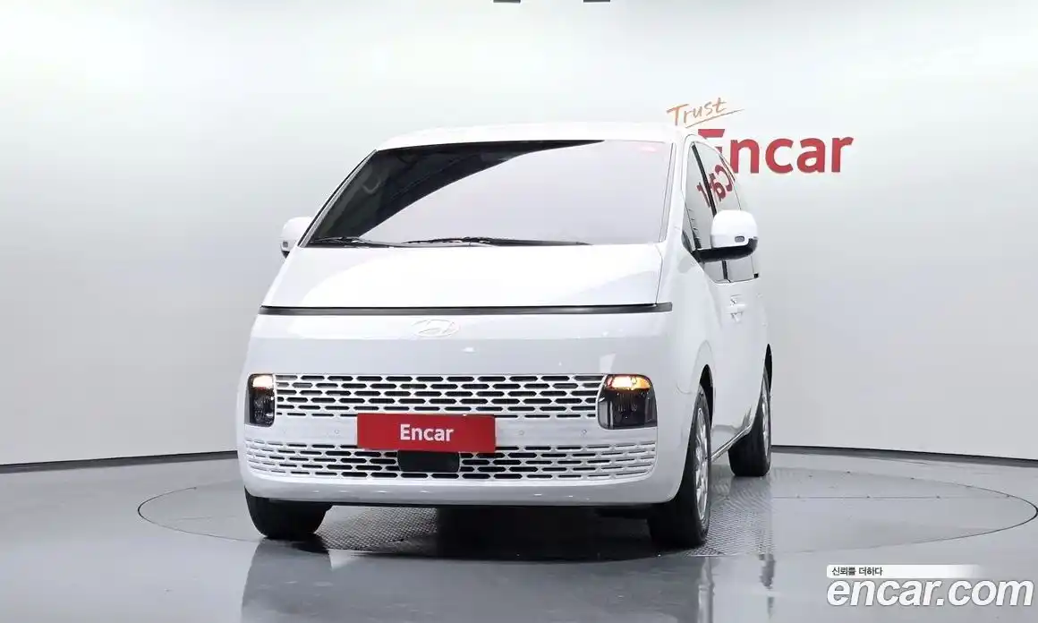 Hyundai Staria 2024 2.2 гидро в Москве № 2123536, фото 3