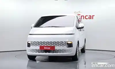Hyundai Staria 2024 2.2 гидро в Москве № 2123536, миниатюра 3