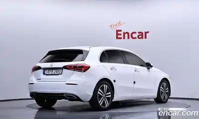 Mercedes-Benz A-Class 2021 2.0 гидро в Москве № 2123592, миниатюра 2