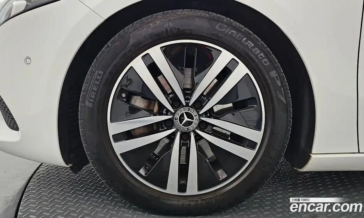 Mercedes-Benz A-Class 2021 2.0 гидро в Москве № 2123592, фото 5