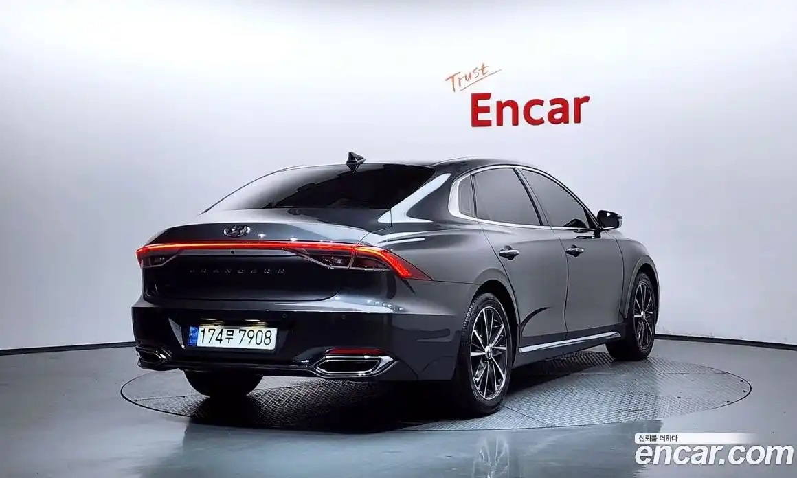 Hyundai Grandeur 2021 2.5 гидро в Москве № 2123662, фото 2