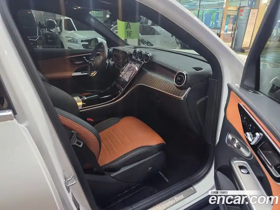 Mercedes-Benz GLC-Class 2024 2.0 гидро в Москве № 2123842, фото 16