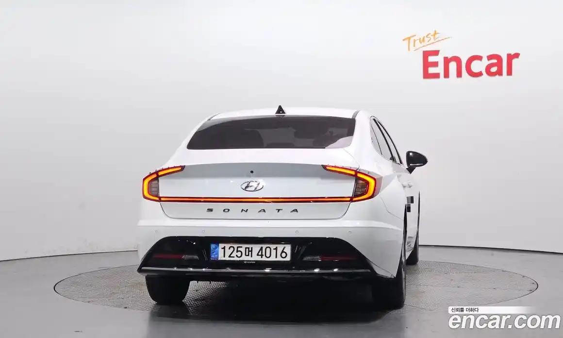 Hyundai Sonata 2022 2.0 гидро в Москве № 2123861, фото 4