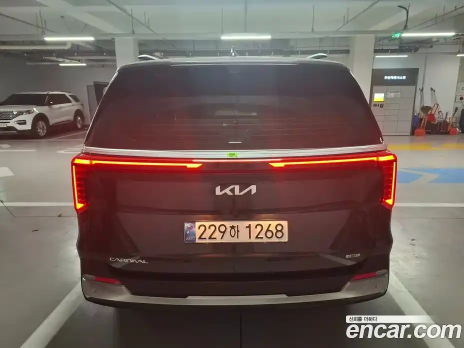 Kia Canival 2025 1.6 гидро в Москве № 2124139, фото 2