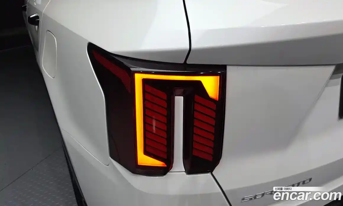 Kia Sorento 2024 1.6 гидро в Москве № 2124149, фото 9