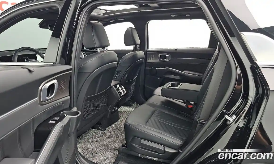 Kia Sorento 2025 2.5 гидро в Москве № 2124354, фото 16