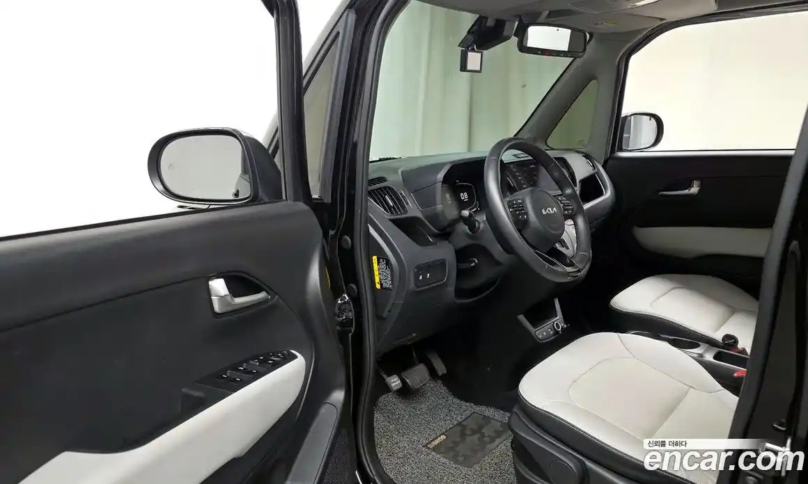 Kia Ray 2023 1.0 гидро в Москве № 2124382, фото 13