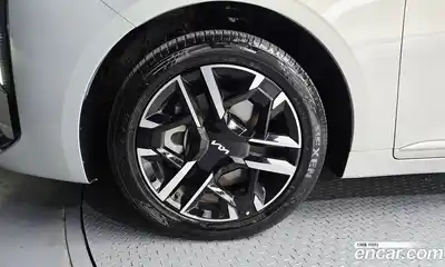Kia K8 2025 3.5 гидро в Москве № 2124895, миниатюра 5