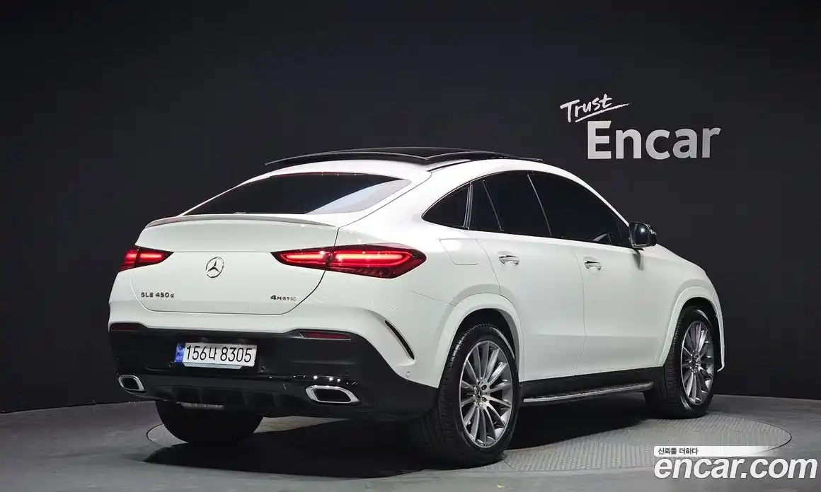 Mercedes-Benz GLE-Class 2023 3.0 гидро в Москве № 2124979, фото 2