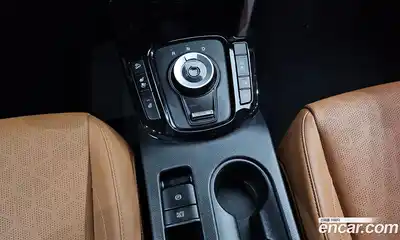 Kia Seltos 2024 1.6 гидро в Москве № 2125137, миниатюра 12