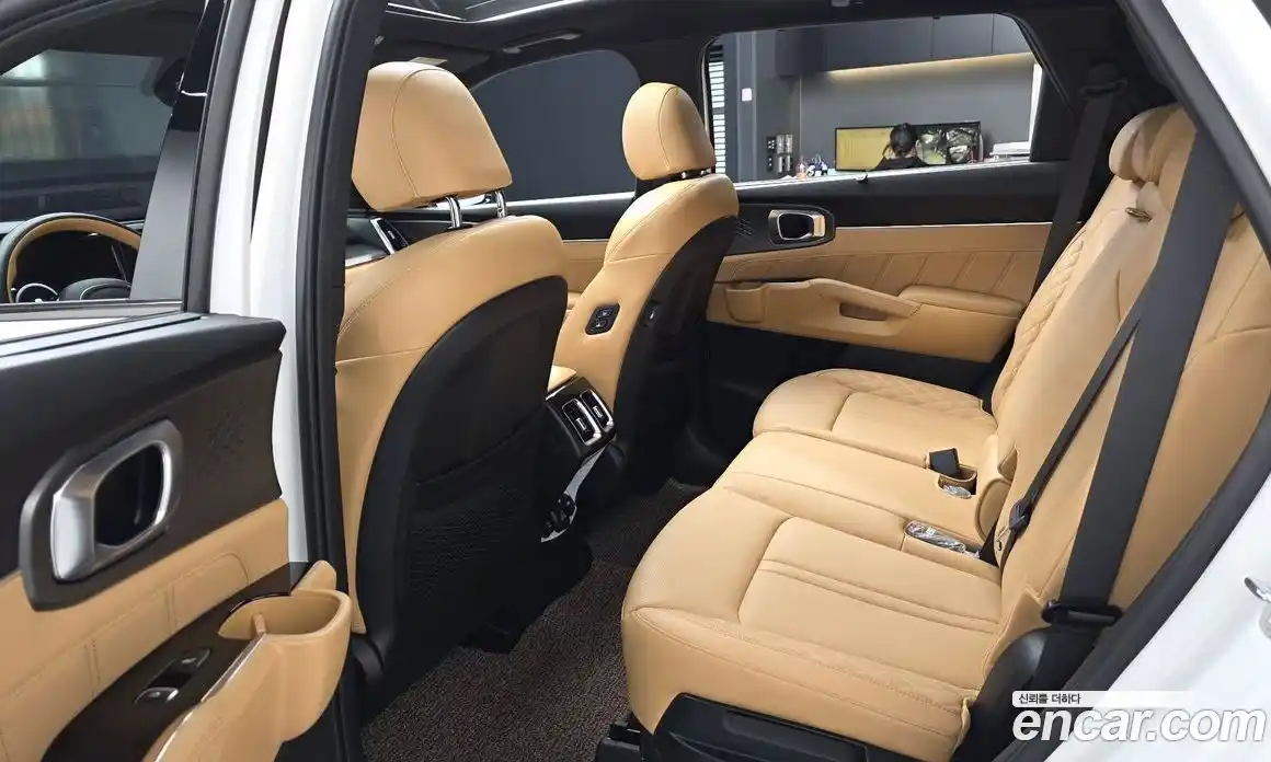 Kia Sorento 2023 2.5 гидро в Москве № 2125166, фото 16