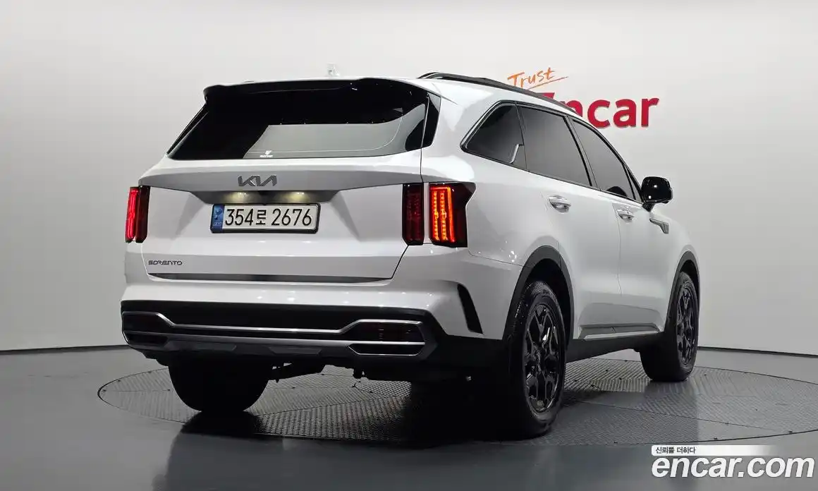 Kia Sorento 2023 2.5 гидро в Москве № 2125166, фото 2