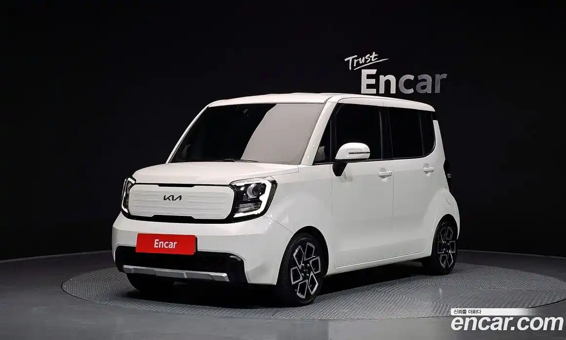 Kia Ray 2023 1.0 гидро в Москве № 2125263, фото 1