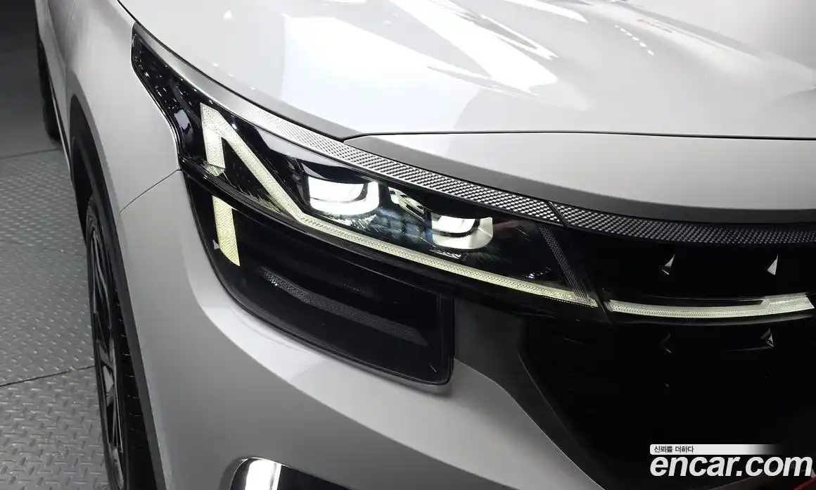 Kia Seltos 2022 1.6 гидро в Москве № 2125283, фото 8