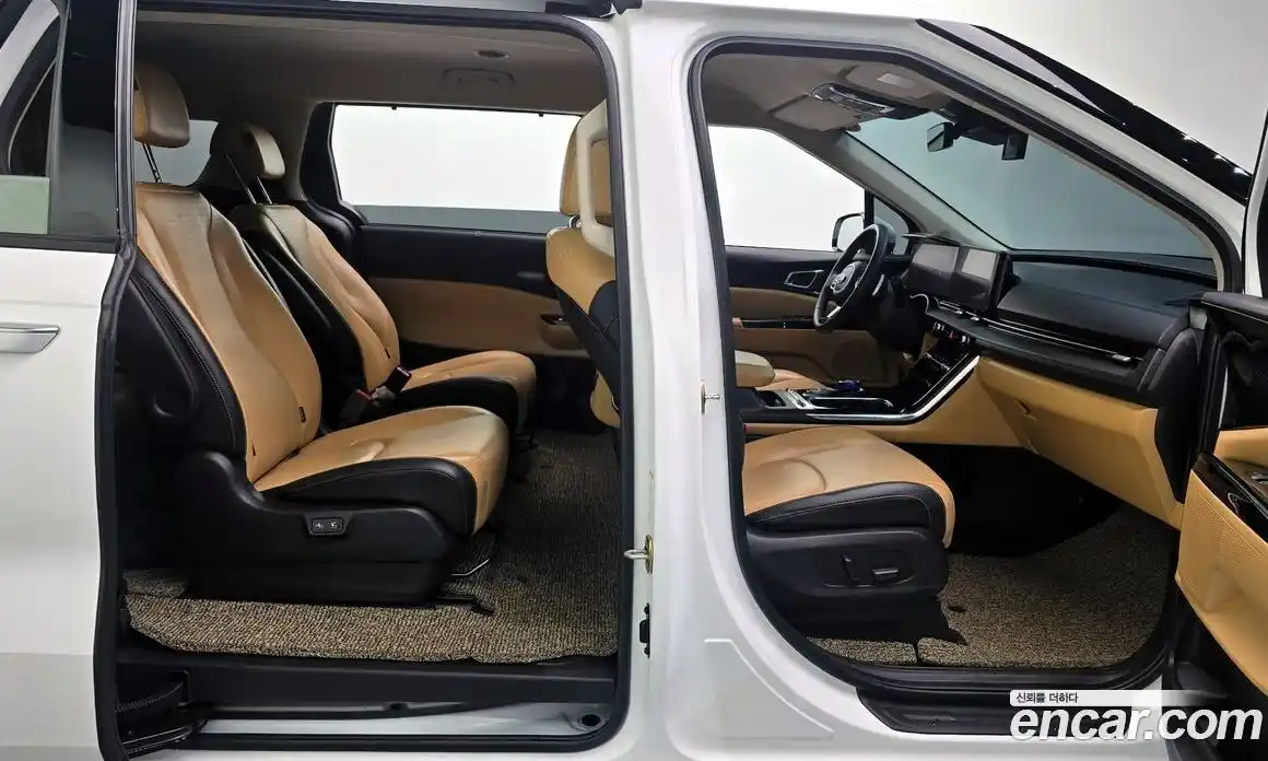Kia Canival 2021 2.2 гидро в Москве № 2125285, фото 16