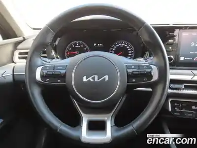 Kia K5 2023 2.0 гидро в Москве № 2125310, миниатюра 10
