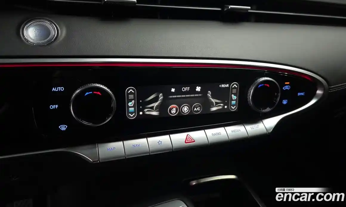 Genesis GV70 2022 2.5 гидро в Москве № 2125463, фото 30