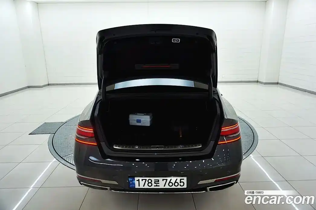 Genesis G90 2022 3.5 гидро в Москве № 2125509, фото 19