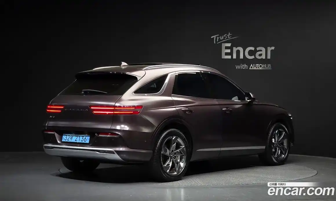 Genesis GV70 2023 0.1 гидро в Москве № 2125554, фото 2
