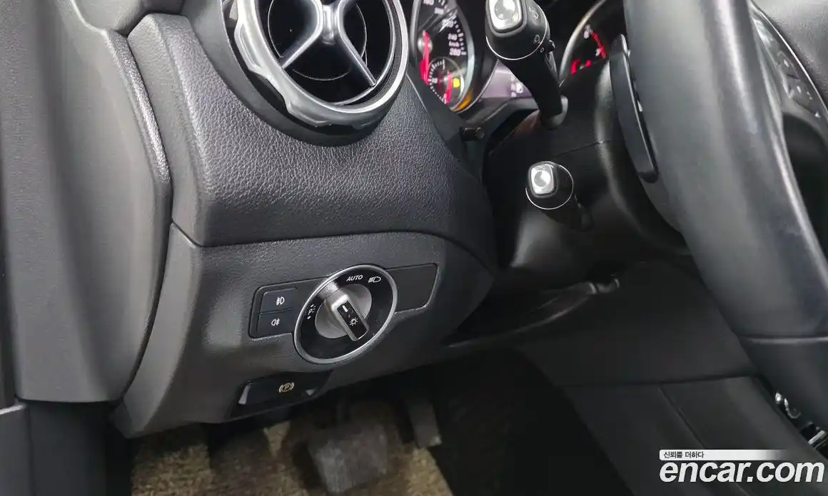 Mercedes-Benz GLA-Class 2019 2.0 гидро в Москве № 2125861, фото 24