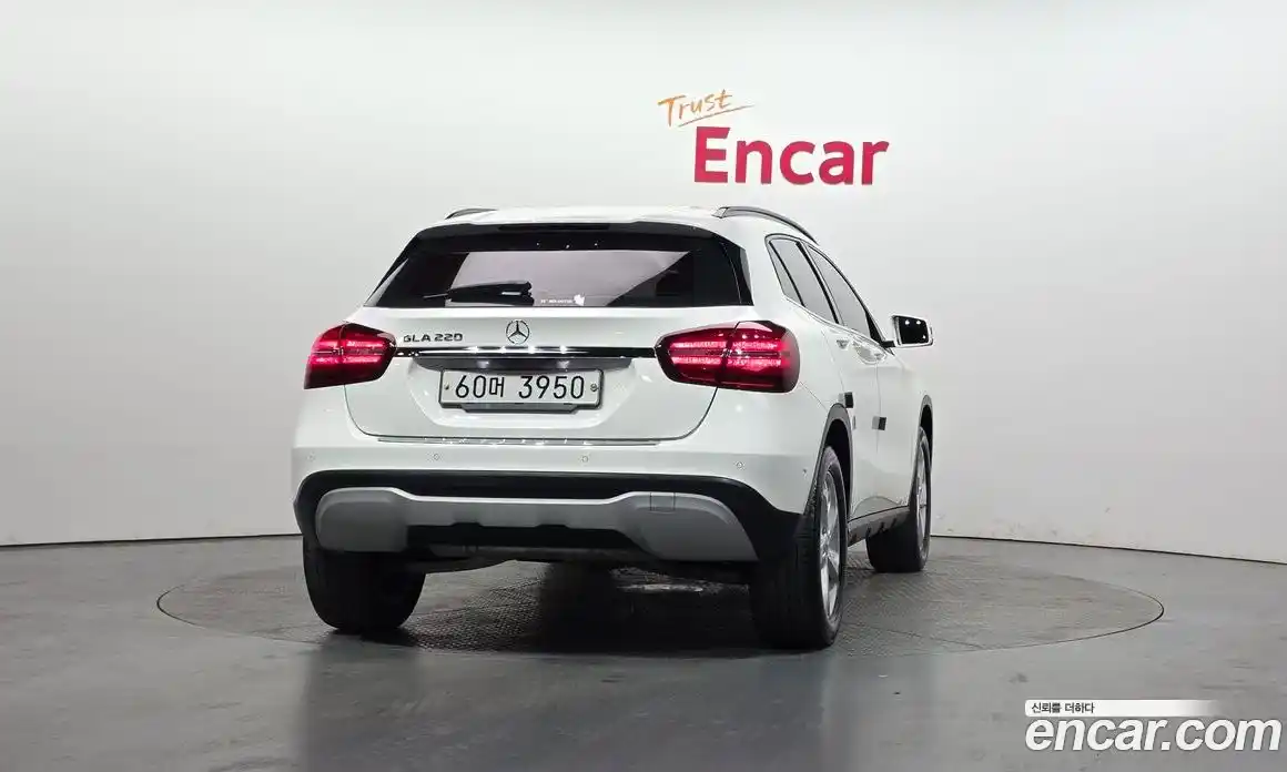 Mercedes-Benz GLA-Class 2019 2.0 гидро в Москве № 2125861, фото 4