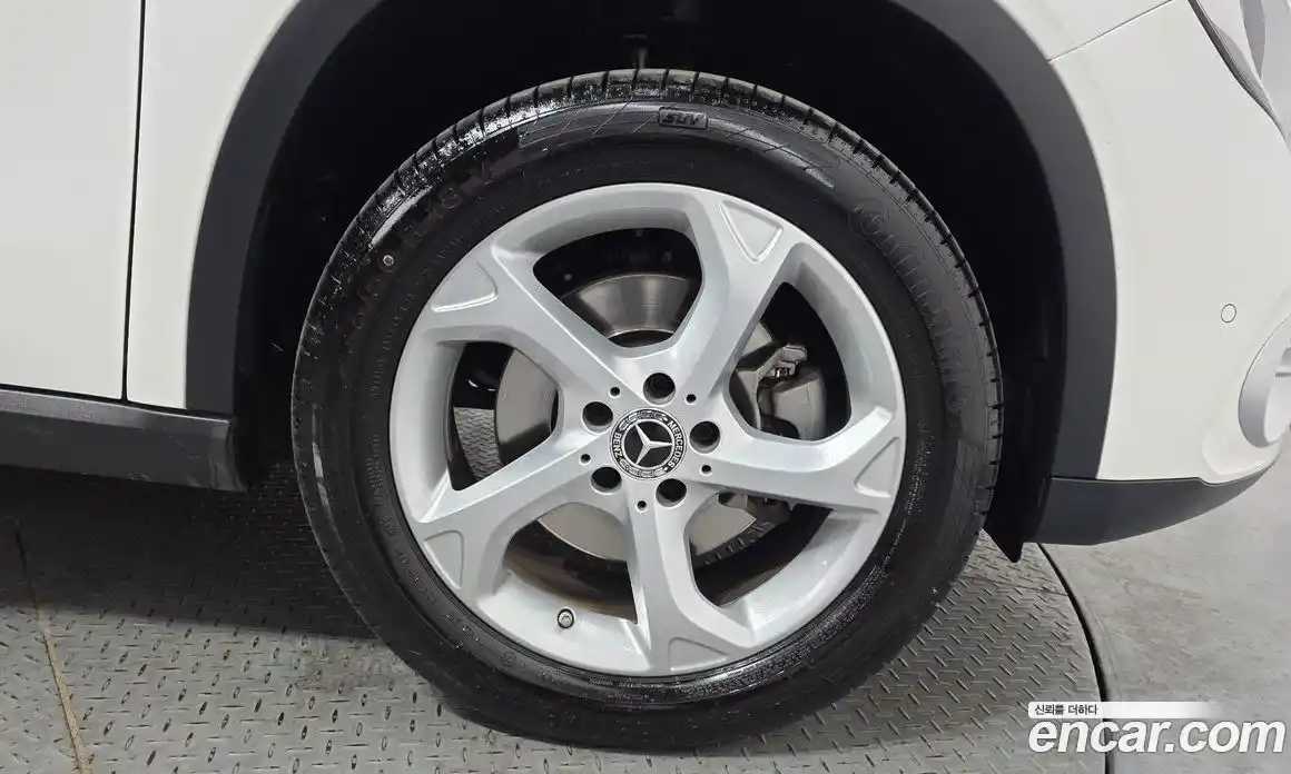 Mercedes-Benz GLA-Class 2019 2.0 гидро в Москве № 2125861, фото 7