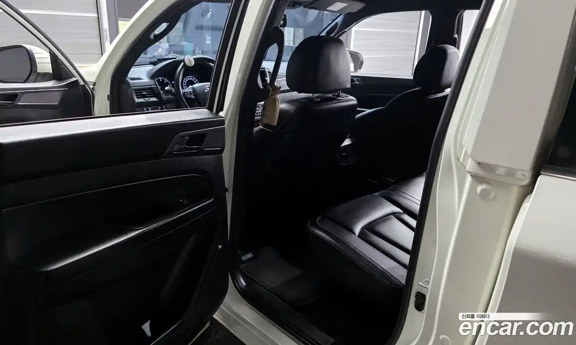 SsangYong Rexton 2023 2.2 гидро в Москве № 2125962, фото 11
