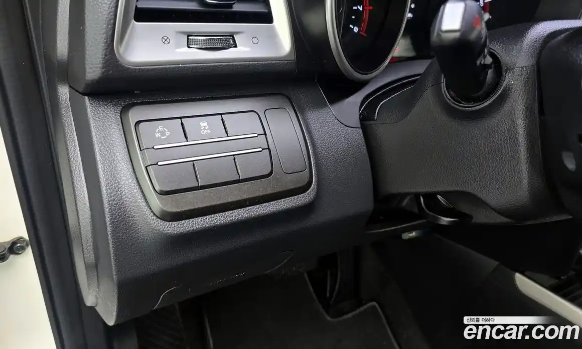 SsangYong TIBOLI 2016 1.6 гидро в Москве № 2126033, фото 22