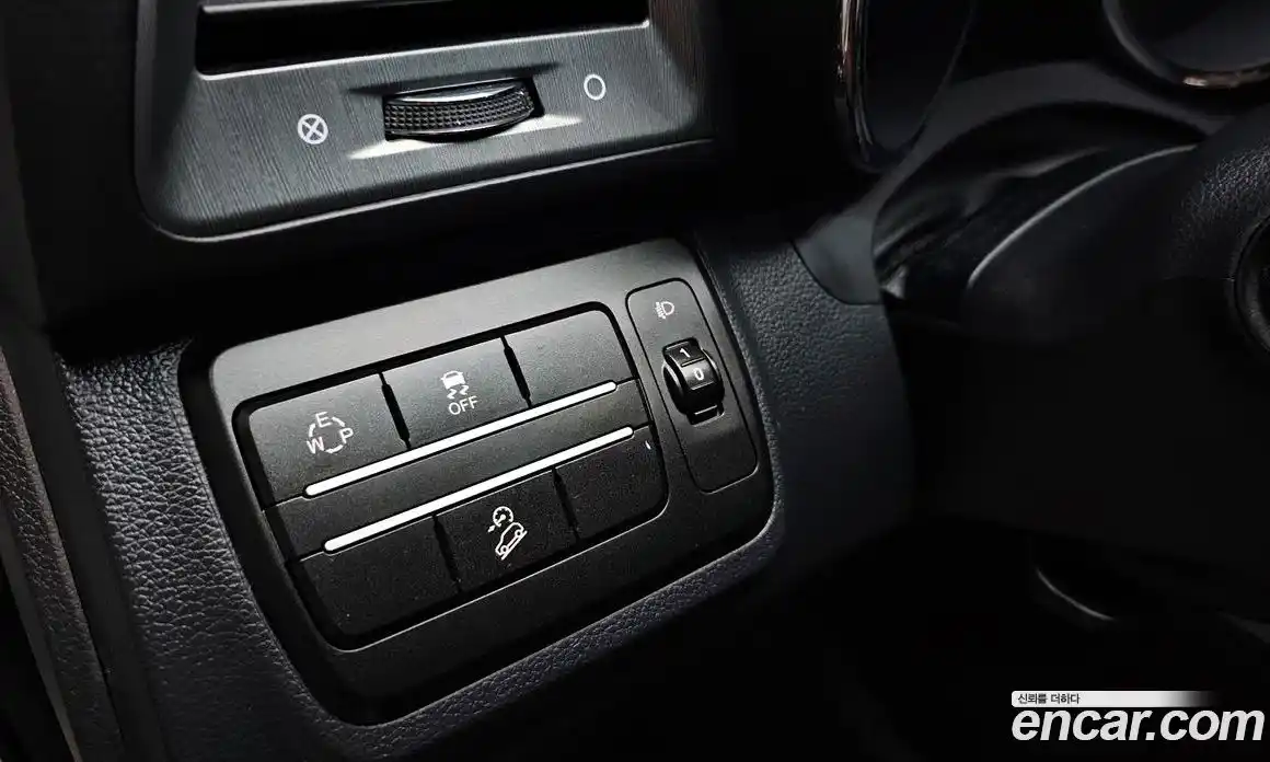 SsangYong TIBOLI 2018 1.6 гидро в Москве № 2126136, фото 32