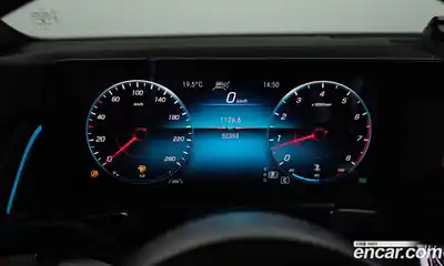 Mercedes-Benz GLB-Class 2021 2.0 гидро в Москве № 2126163, миниатюра 11