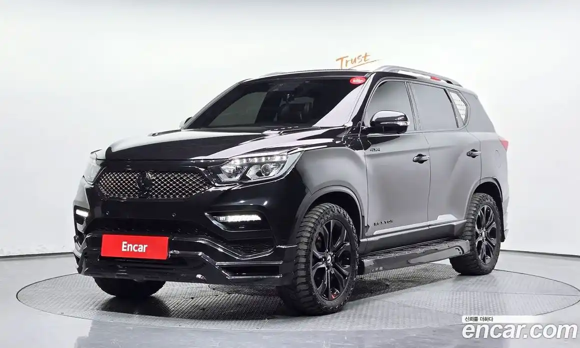 SsangYong Rexton 2017 2.2 гидро в Москве № 2126598, фото 1