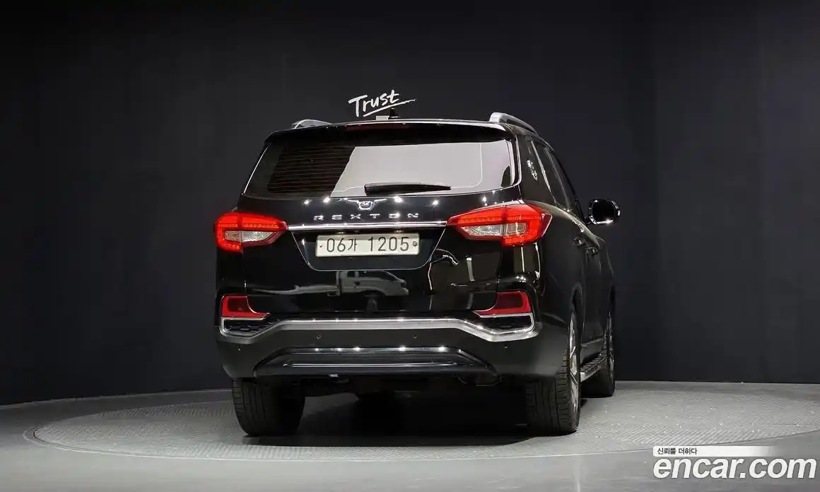 SsangYong Rexton 2017 2.2 гидро в Москве № 2126929, фото 4