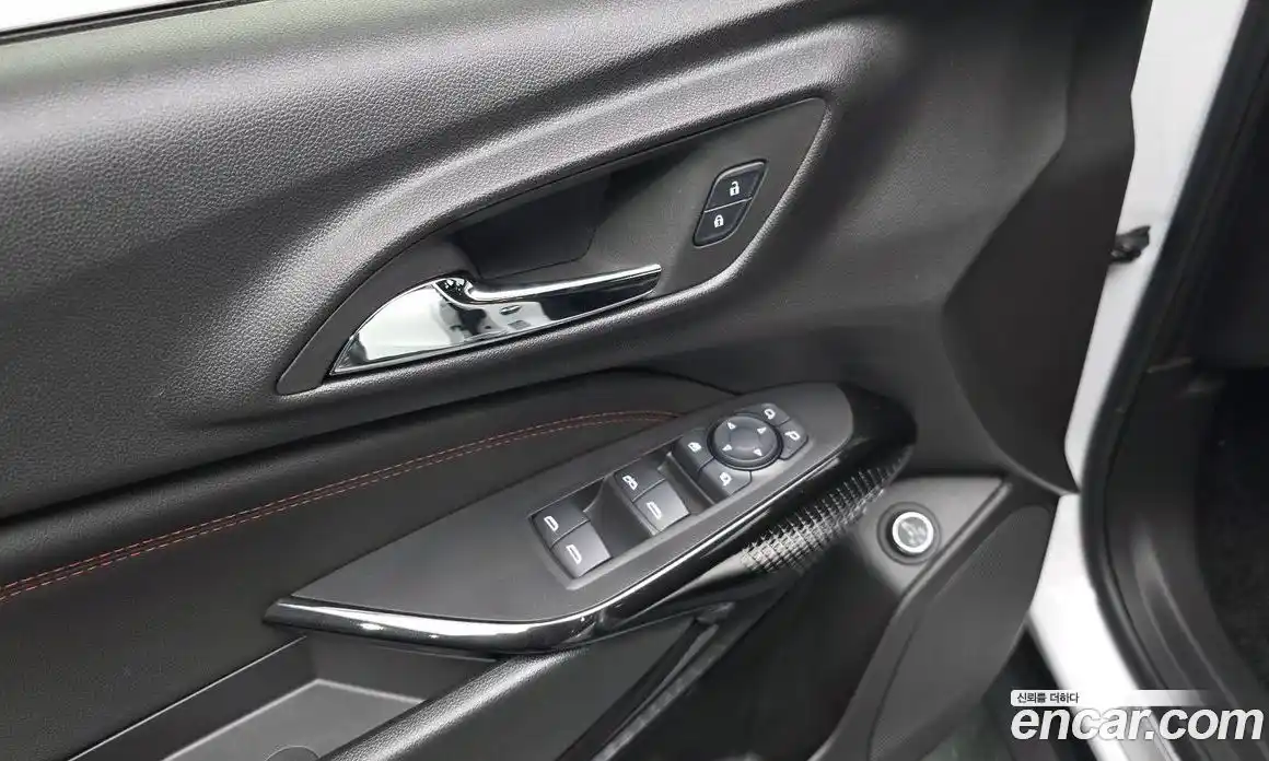 Chevrolet Trax 2023 1.2 гидро в Москве № 2127133, фото 25