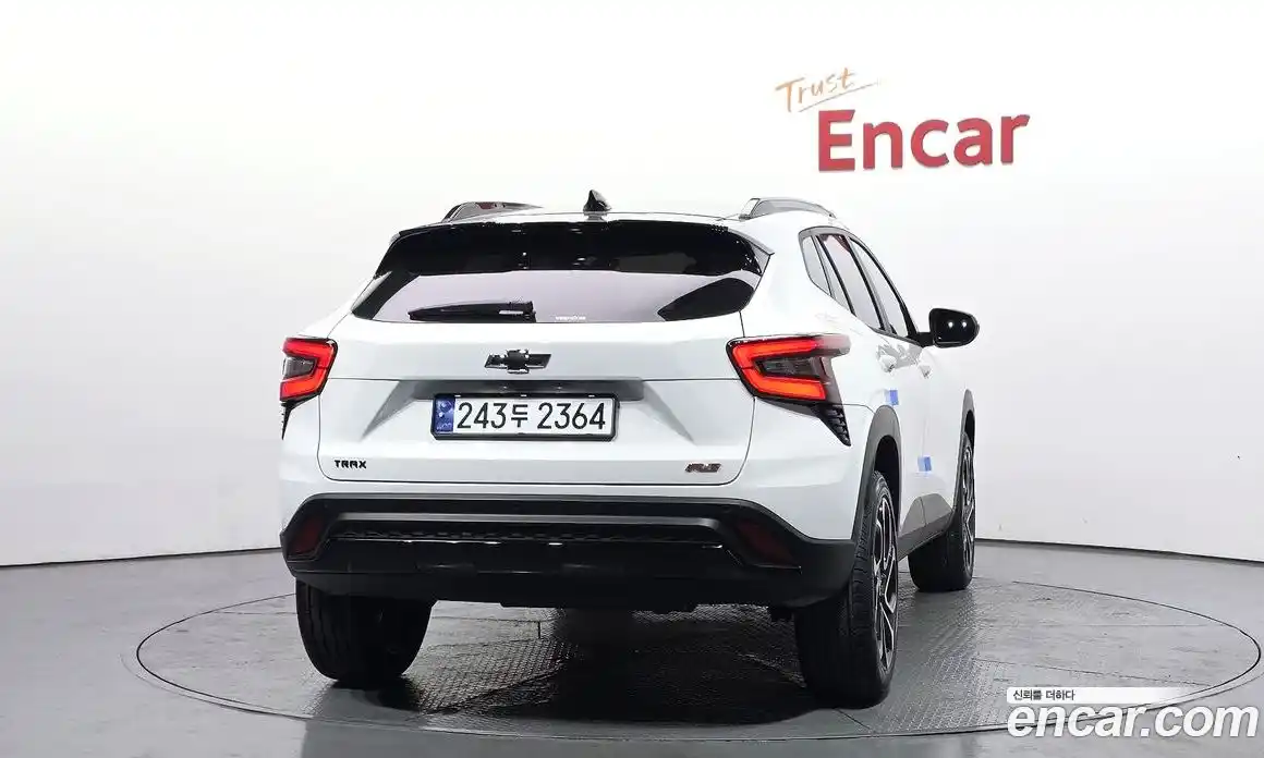 Chevrolet Trax 2023 1.2 гидро в Москве № 2127133, фото 4
