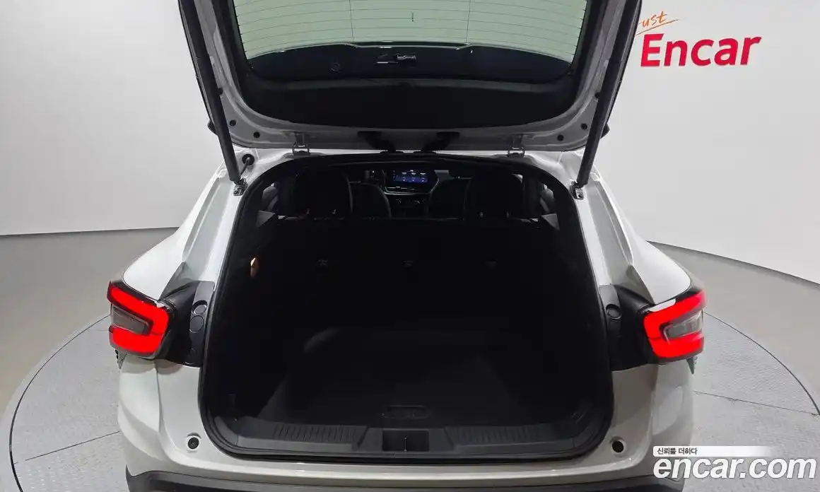 Chevrolet Trax 2023 1.2 гидро в Москве № 2127196, фото 32