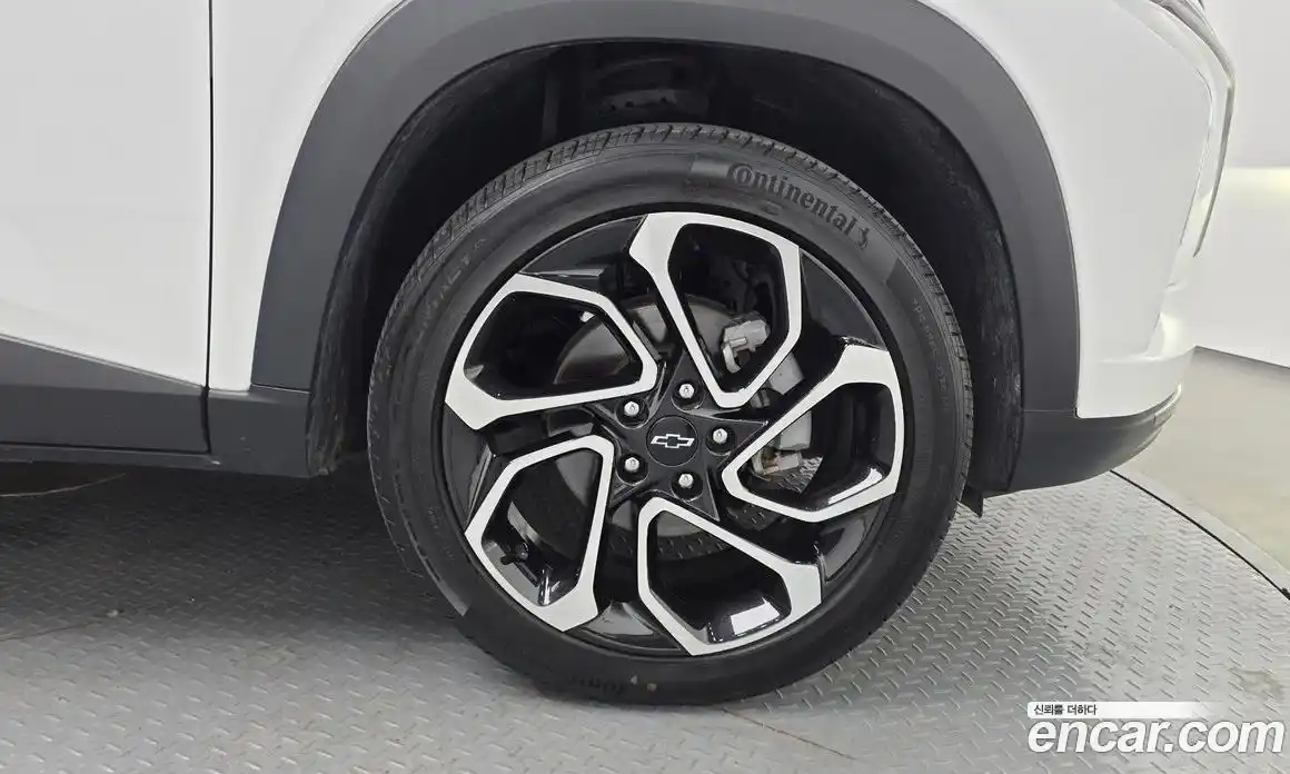 Chevrolet Trax 2023 1.2 гидро в Москве № 2127196, фото 7