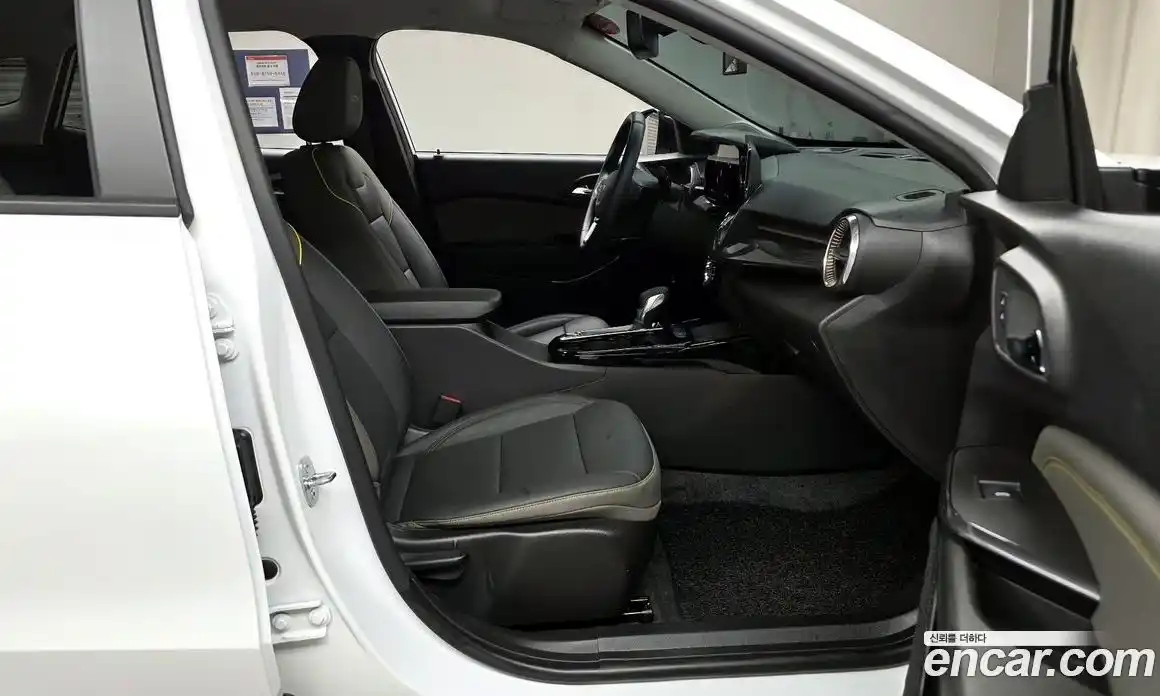 Chevrolet Trax 2023 1.2 гидро в Москве № 2127205, фото 16
