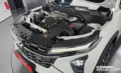 Chevrolet Trax 2023 1.2 гидро в Москве № 2127367, миниатюра 5