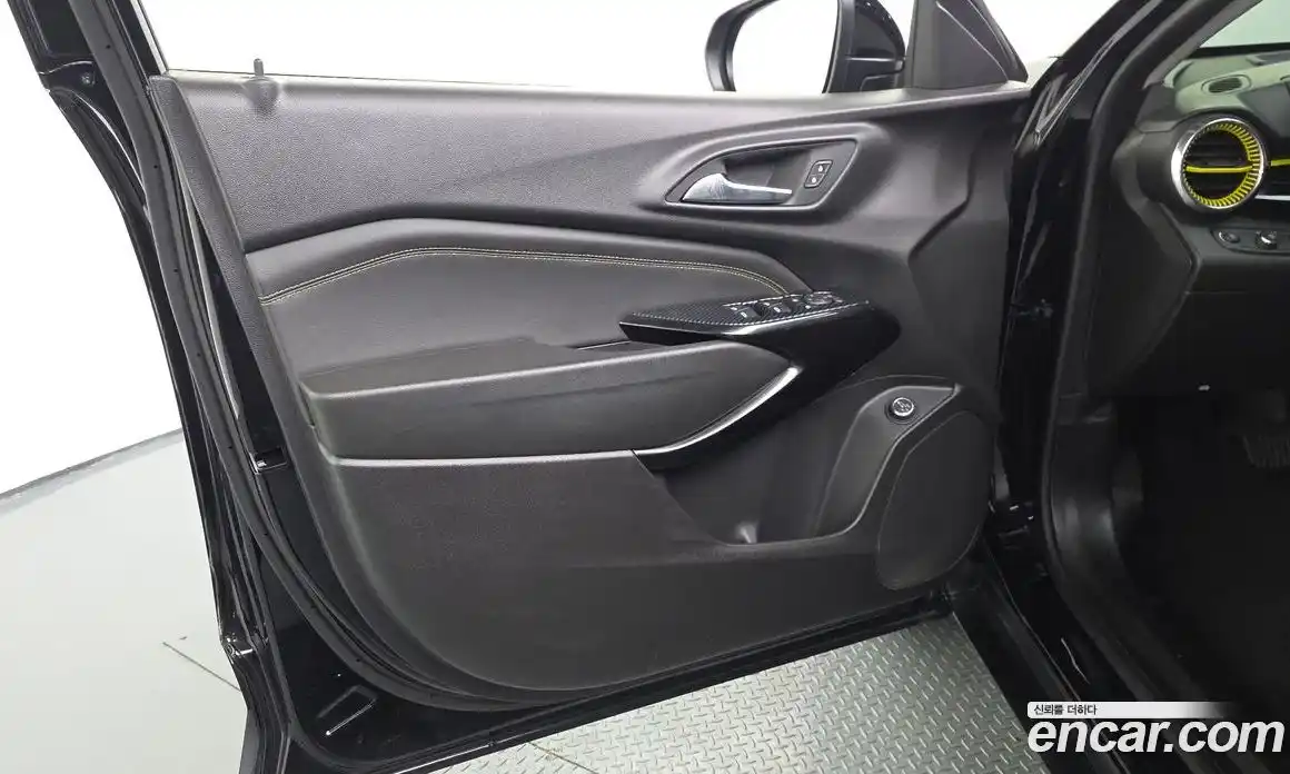 Chevrolet Trax 2023 1.2 гидро в Москве № 2127374, фото 14