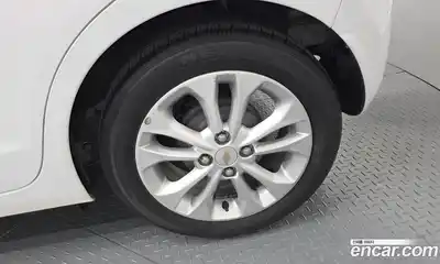 Chevrolet Spark 2021 1.0 гидро в Москве № 2127564, миниатюра 7