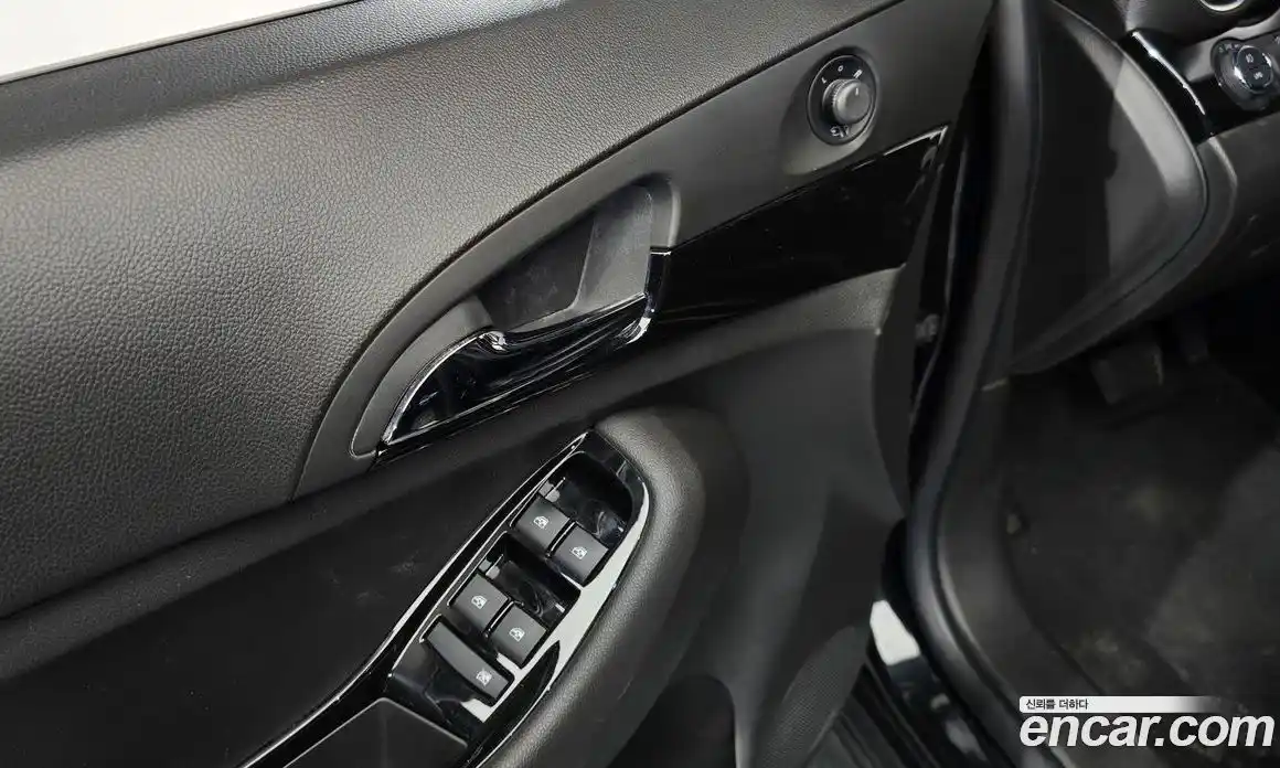 Chevrolet Orlando 2013 2.0 гидро в Москве № 2127723, фото 23