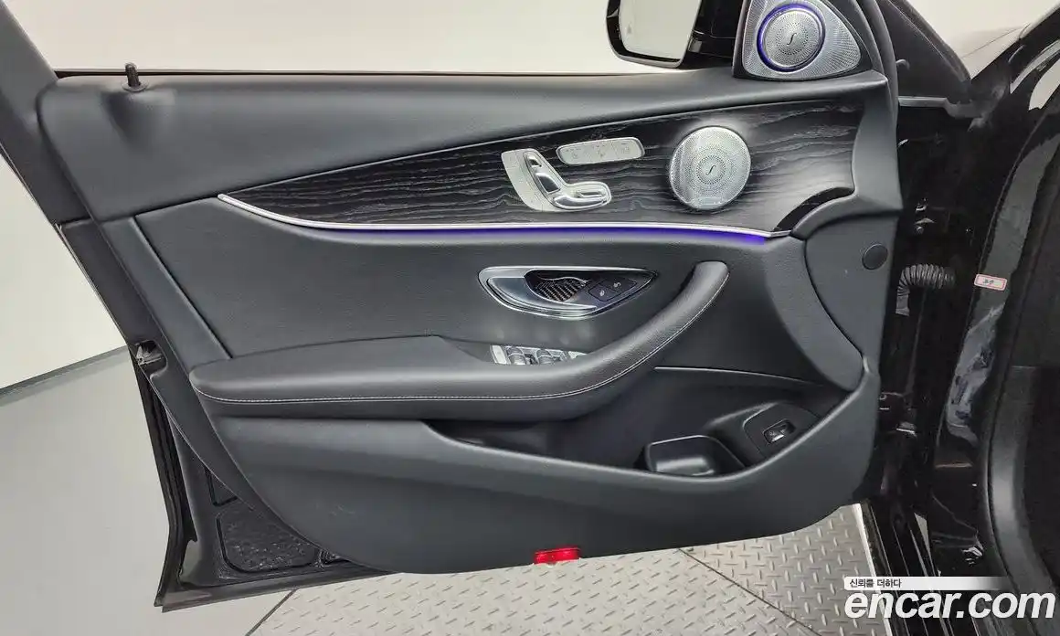 Mercedes-Benz E-Class 2018 2.0 гидро в Москве № 2127808, фото 14