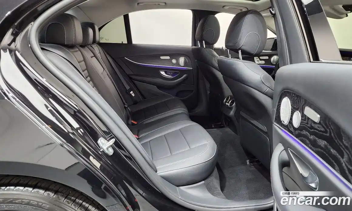 Mercedes-Benz E-Class 2018 2.0 гидро в Москве № 2127808, фото 17
