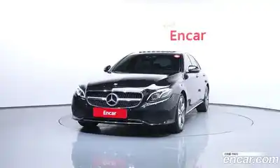Mercedes-Benz E-Class 2018 2.0 гидро в Москве № 2127808, миниатюра 3