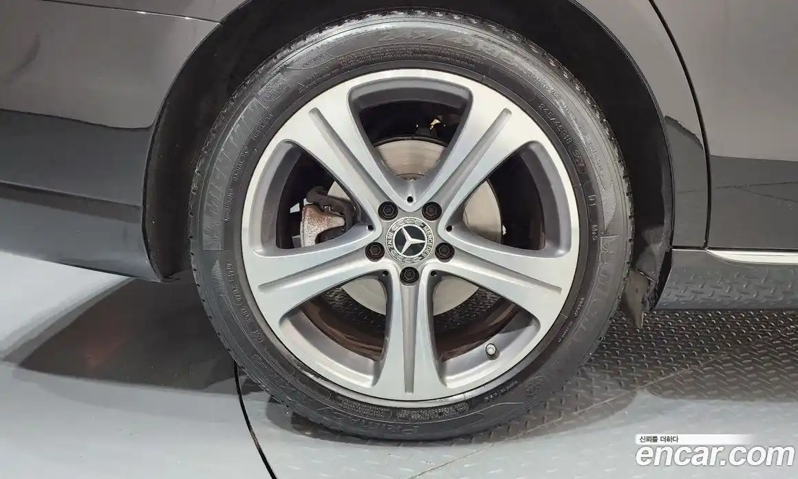 Mercedes-Benz E-Class 2018 2.0 гидро в Москве № 2127808, фото 5
