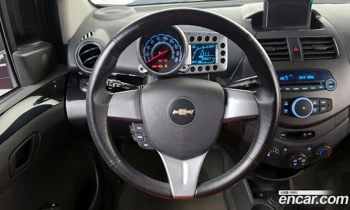 Chevrolet Spark 2012 1.0 гидро в Москве № 2127850, фото 15