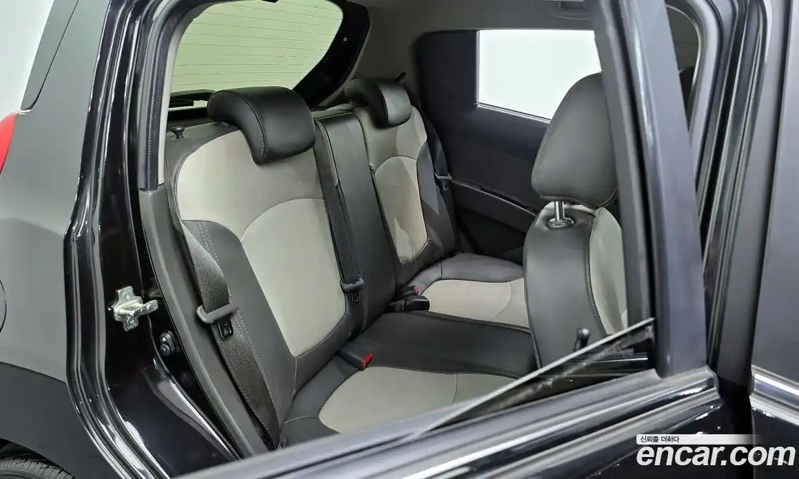 Chevrolet Spark 2013 1.0 гидро в Москве № 2127935, фото 17