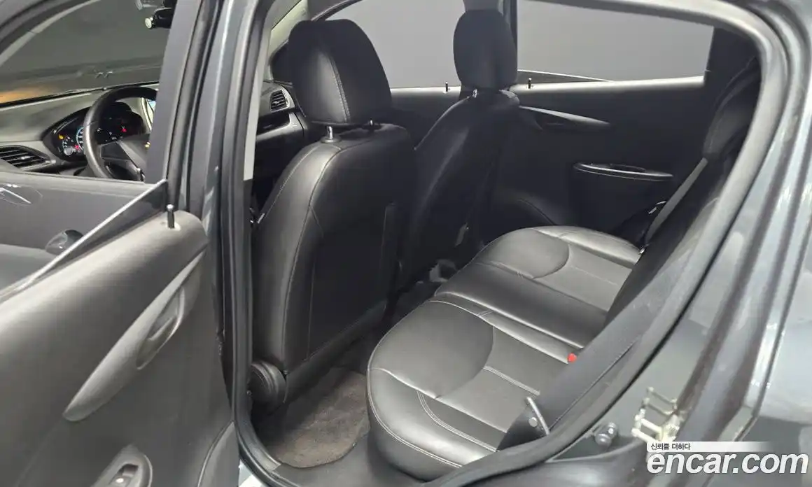 Chevrolet Spark 2016 1.0 гидро в Москве, фото 11