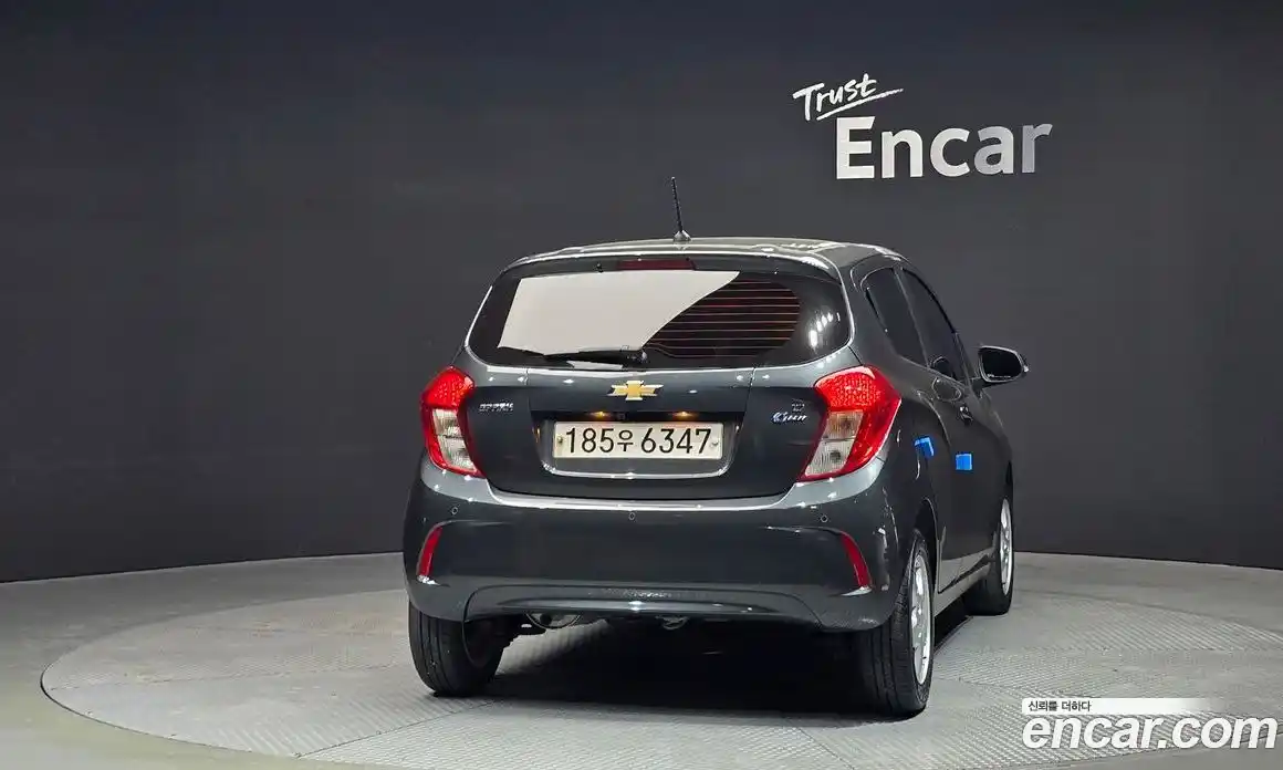 Chevrolet Spark 2016 1.0 гидро в Москве, фото 4
